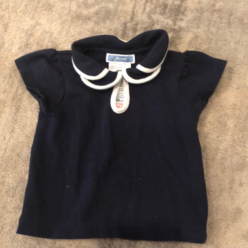 Jacadi cap sleeve blue shirt w white trim. Key hole neck